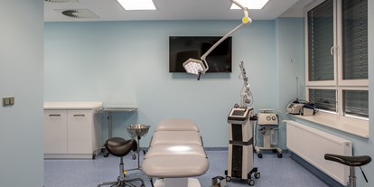 Schönheitskliniken - Lidstraffung - Zwei Operationssäle mit modernster Ausstattung. - Pretty You - Plastische Chirurgie