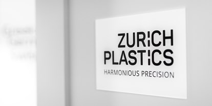 Schönheitskliniken - Kinnkorrektur - Zürich - Zurich Plastics....Facharztpraxis für Plastische und Ästhetische Chirurgie im Herzen von Zürich. - Zurich Plastics