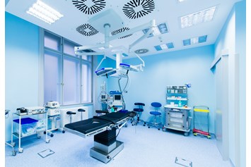 Schoenheitsklinik: Blauer Operationssaal - Medicom Clinic Prag