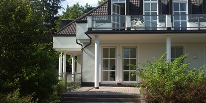 Schönheitskliniken - Einzelzimmer - Oberbayern - Ansicht Klinik - Isartal Praxis-Klinik