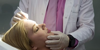 Schönheitskliniken - Lippenvergrößerung - Costa Tropical - Ocean Clinic Marbella