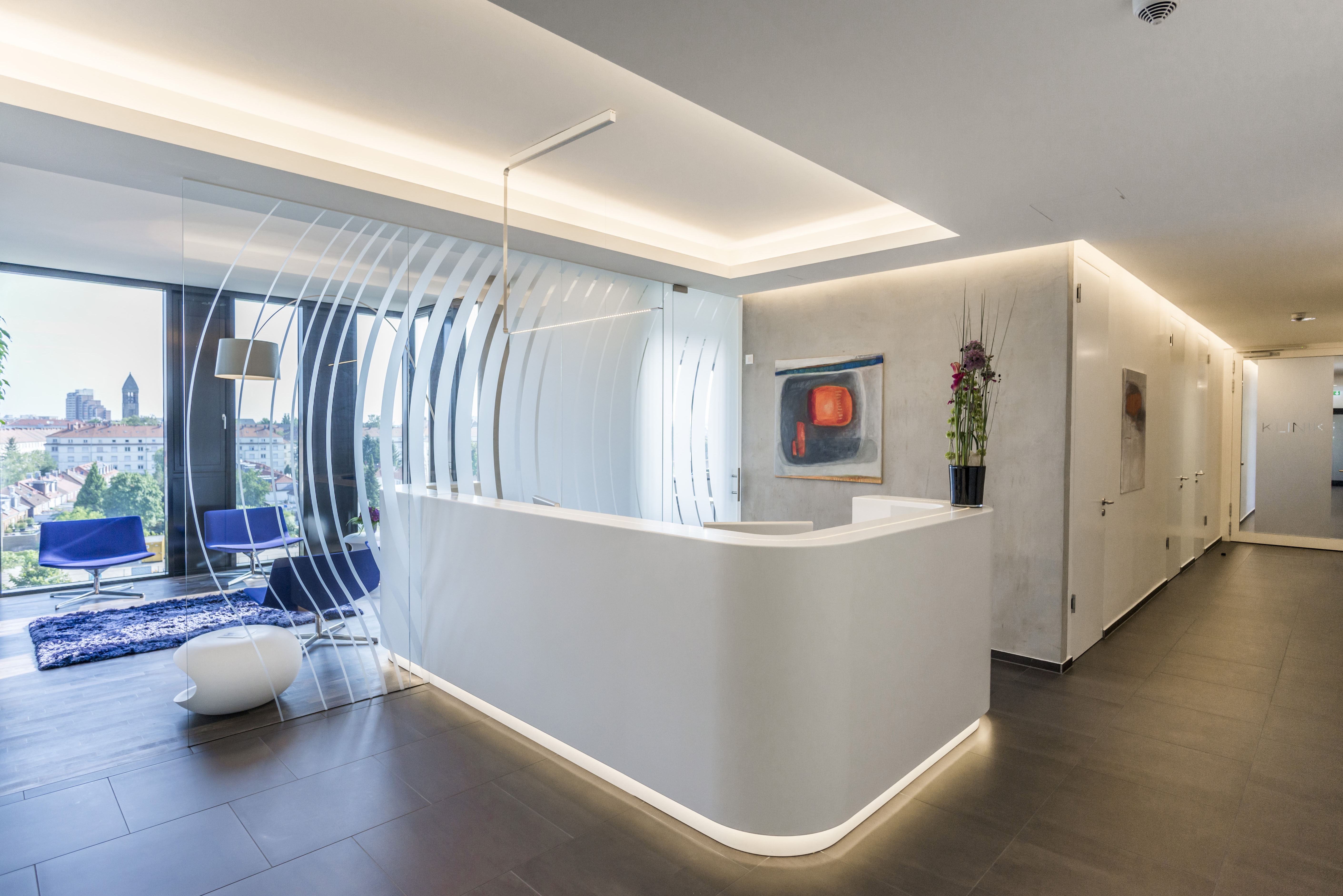 Schönheitskliniken - Augenringe entfernen - Deutschland - Plastische Chirurgie Karlsruhe