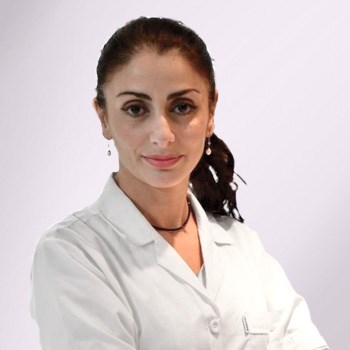 Acura - Klinik für Plastische Chirurgie  Chirurgen Dr. Zeynep Yalvac
