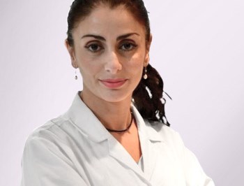 Acura - Klinik für Plastische Chirurgie  Chirurgen Dr. Zeynep Yalvac