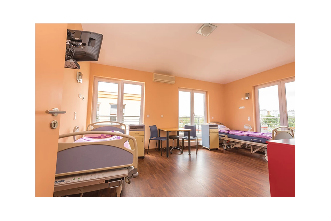 Schoenheitsklinik: Zimmer für Patienten - Standort Offenbach - Schönheitskliniken am Main