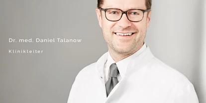 Schönheitskliniken - Brustverkleinerung - Dr. med. Daniel Talanow ist ein ausgewiesener und angesehener Facharzt für Plastische und Ästhetische Chirurgie sowie Chefarzt der bekannten Essener Privatklinik e-sthetic®. Er erlangte eine professionelle und spezielle Ausbildung in diesem Bereich und war viele Jahre als Funktionsoberarzt sowie Oberarzt tätig. Die Grundlagen seines beruflichen Erfolges sind die fachgerechte Umsetzung der sichersten und etabliertesten Behandlungsmaßnahmen in Kombination mit größter Liebe zum Detail. Vertrauen Sie auf seine Expertise! - e-sthetic®