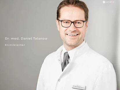 Schönheitskliniken - Brustverkleinerung - Dr. med. Daniel Talanow ist ein ausgewiesener und angesehener Facharzt für Plastische und Ästhetische Chirurgie sowie Chefarzt der bekannten Essener Privatklinik e-sthetic®. Er erlangte eine professionelle und spezielle Ausbildung in diesem Bereich und war viele Jahre als Funktionsoberarzt sowie Oberarzt tätig. Die Grundlagen seines beruflichen Erfolges sind die fachgerechte Umsetzung der sichersten und etabliertesten Behandlungsmaßnahmen in Kombination mit größter Liebe zum Detail. Vertrauen Sie auf seine Expertise! - e-sthetic®