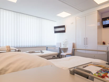 Schönheitskliniken - Brustverkleinerung - An dieser Stelle möchten wir Ihnen unser klimatisiertes Patientenzimmer vorstellen.  
 - e-sthetic®