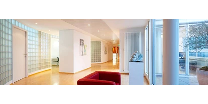 Schönheitskliniken - Brustverkleinerung - Erich Lexer Klinik