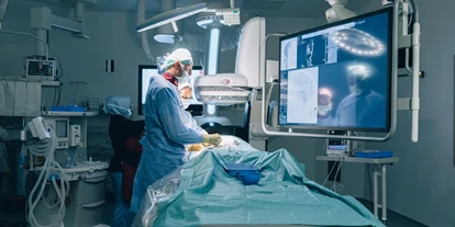 Schönheitskliniken - Nasenkorrektur - Cosmeticium Clinic