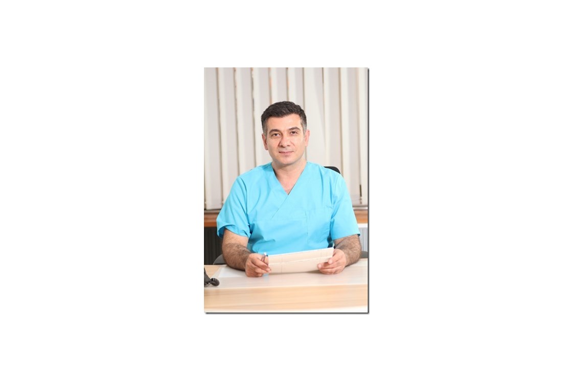 Schoenheitsklinik: Dr. med. Ü. Yildirim 
Ärztlicher Direktor  - Mögeldorfer für ästhetisch– plastische Chirurgie 