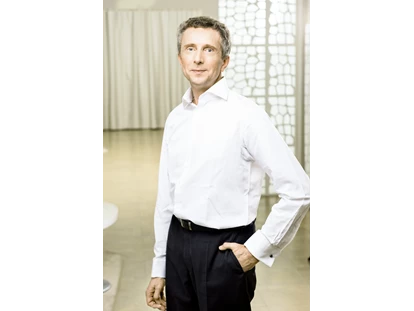 Schönheitskliniken - Prag - Dr. Michal Puls, CSc., plastischer Chirurg - Medicom Clinic Prag