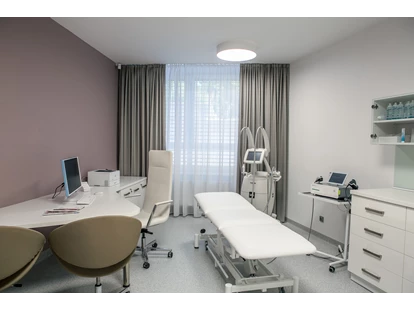 Schönheitskliniken - Brustverkleinerung - Beratungsraum - Medicom Clinic Brünn