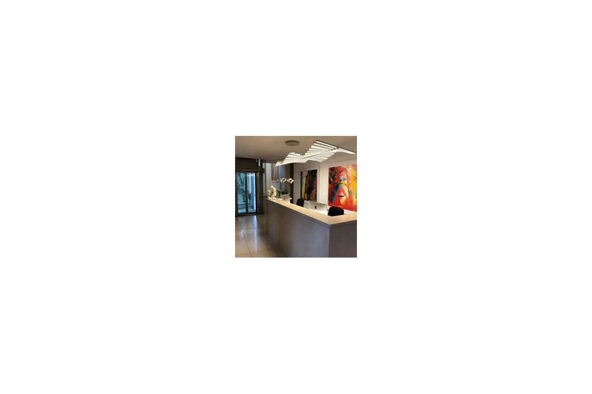 Schoenheitsklinik: Centre de Chirurgie Plastique et Esthétique Dr Assassi
